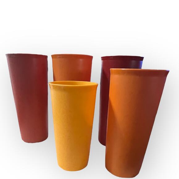 Tupperware Tumbler 5 Piece Cups Red Orange 16oz , Orange 12oz , 8oz Vintage - Picture 3 of 4